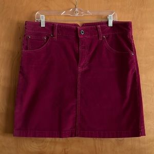 Pink short corduroy skirt